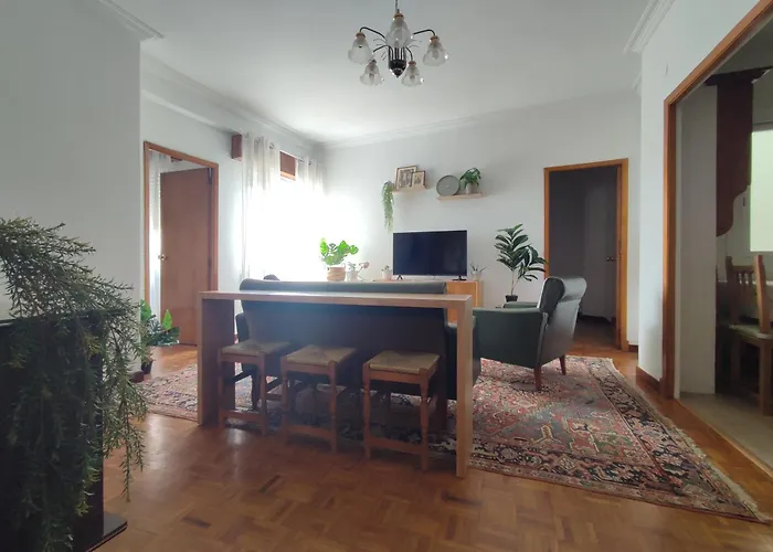 アパート Piso Fenuca コマルカ・デ・オウレンセ